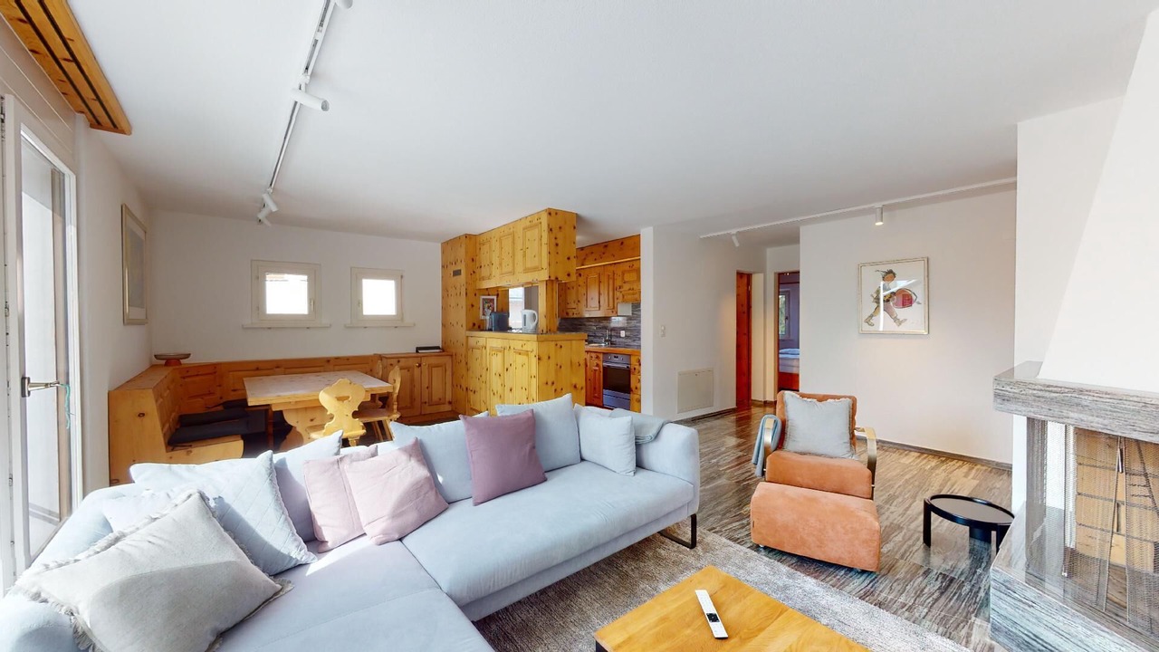Photo of Livingroom in La Punt-Chamues-ch