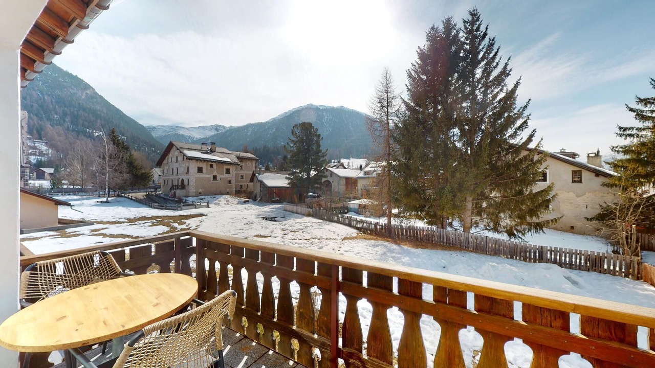 Photo of Outdoor in La Punt-Chamues-ch
