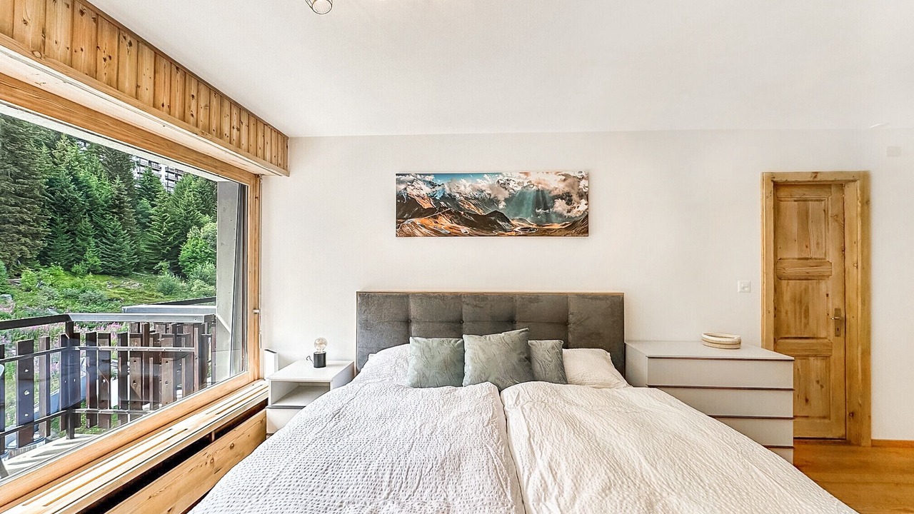 Photo of Bedroom in Vex
