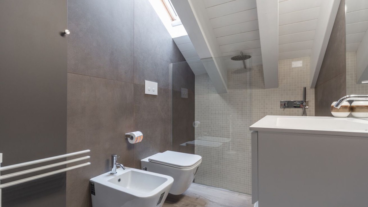 Photo of Bathroom in Chinatown
