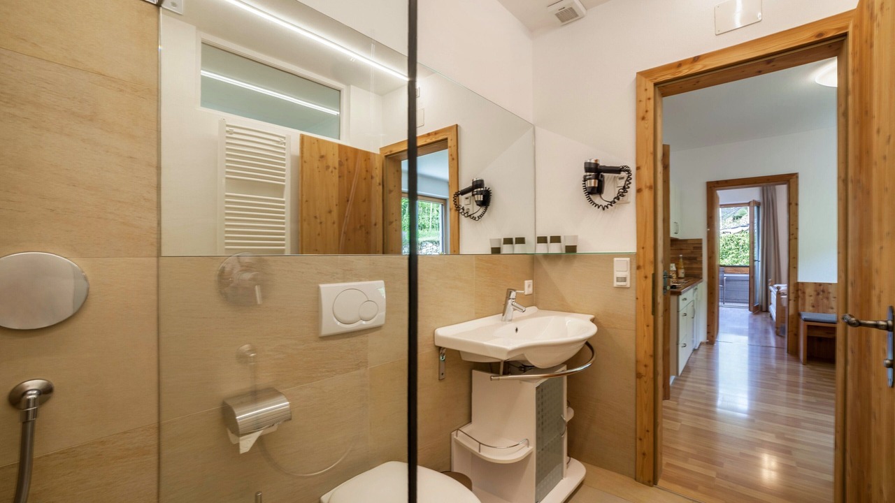 Photo of Bathroom in Laces