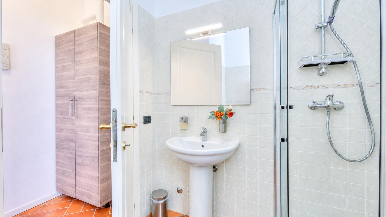 Photo of Bathroom in Arona