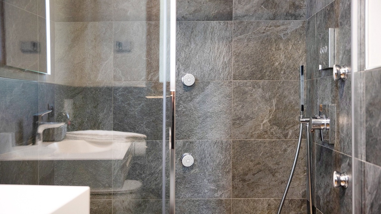 Photo of Bathroom in Teola