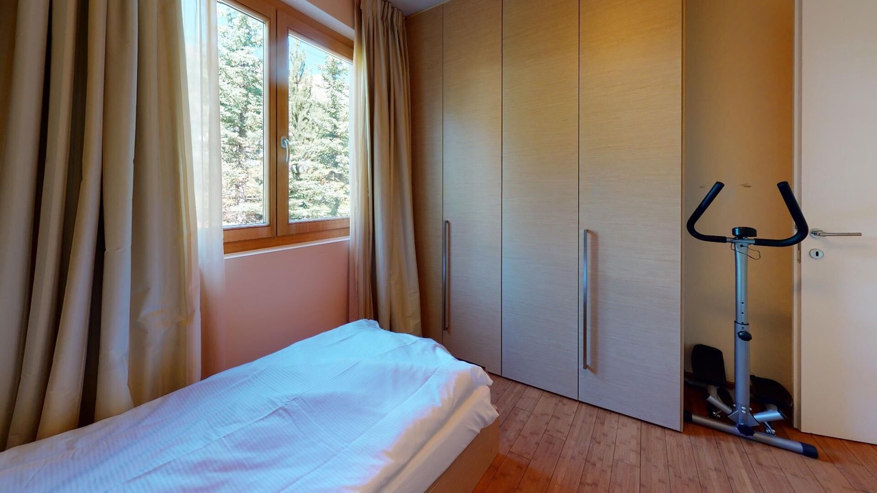 Photo of Bedroom in Madulain