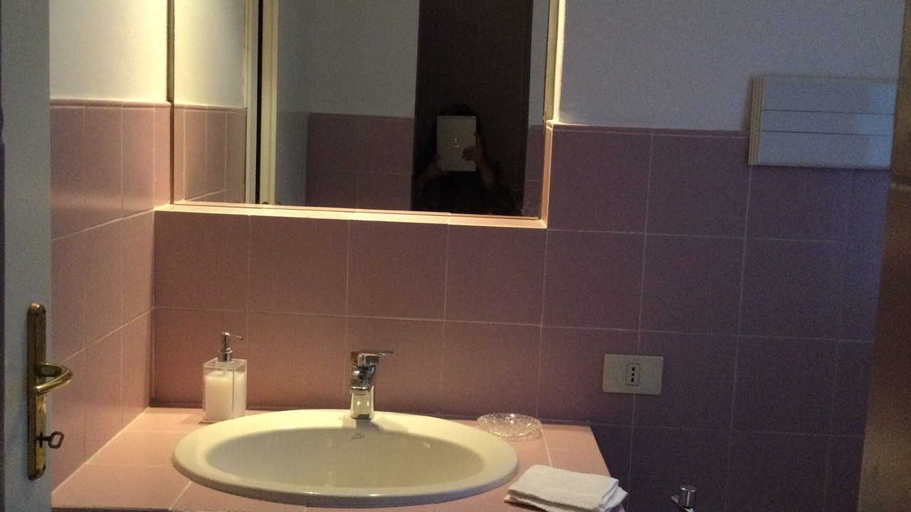 Photo of Bathroom in Roina