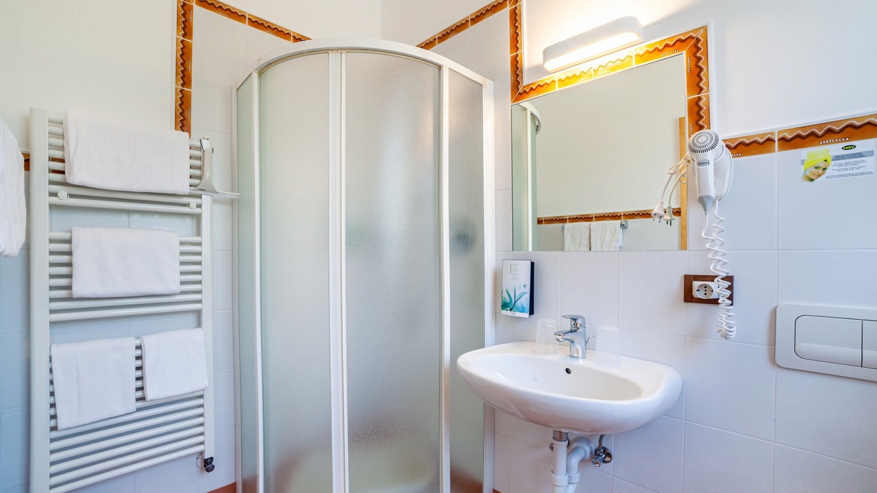 Photo of Bathroom in Schenna