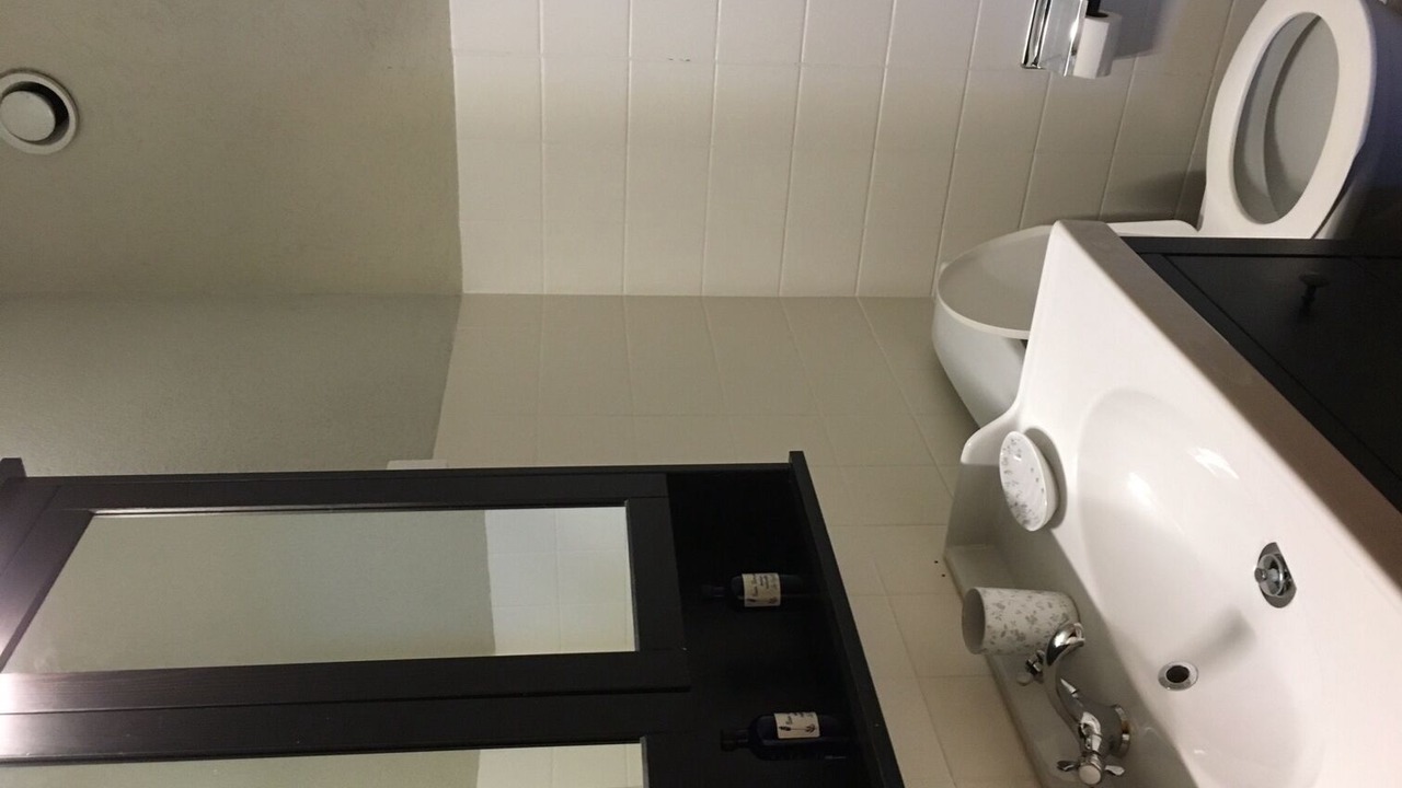 Photo of Bathroom in Vex