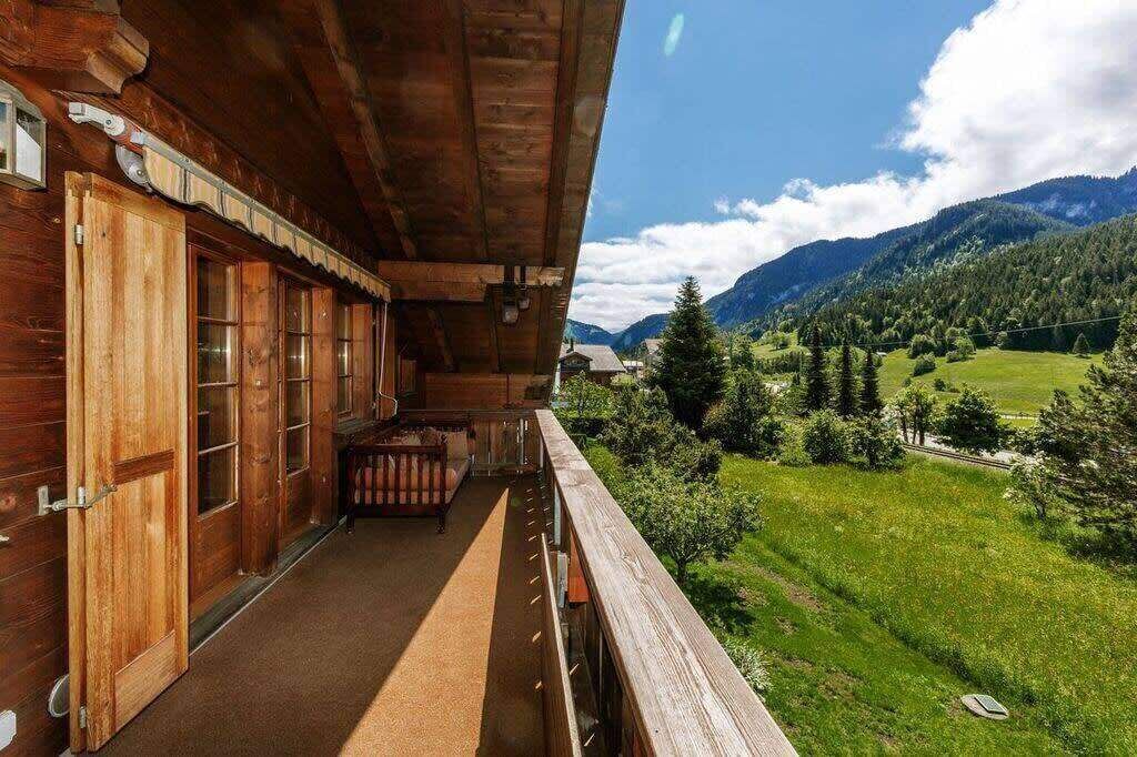 Photo of Patio Balcony in Rougemont
