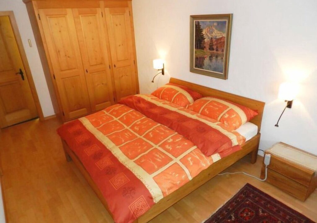 Photo of Bedroom in Saanenmoeser