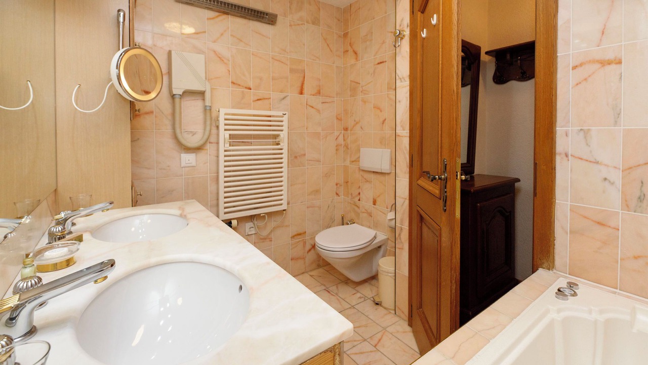 Photo of Bathroom in Randogne
