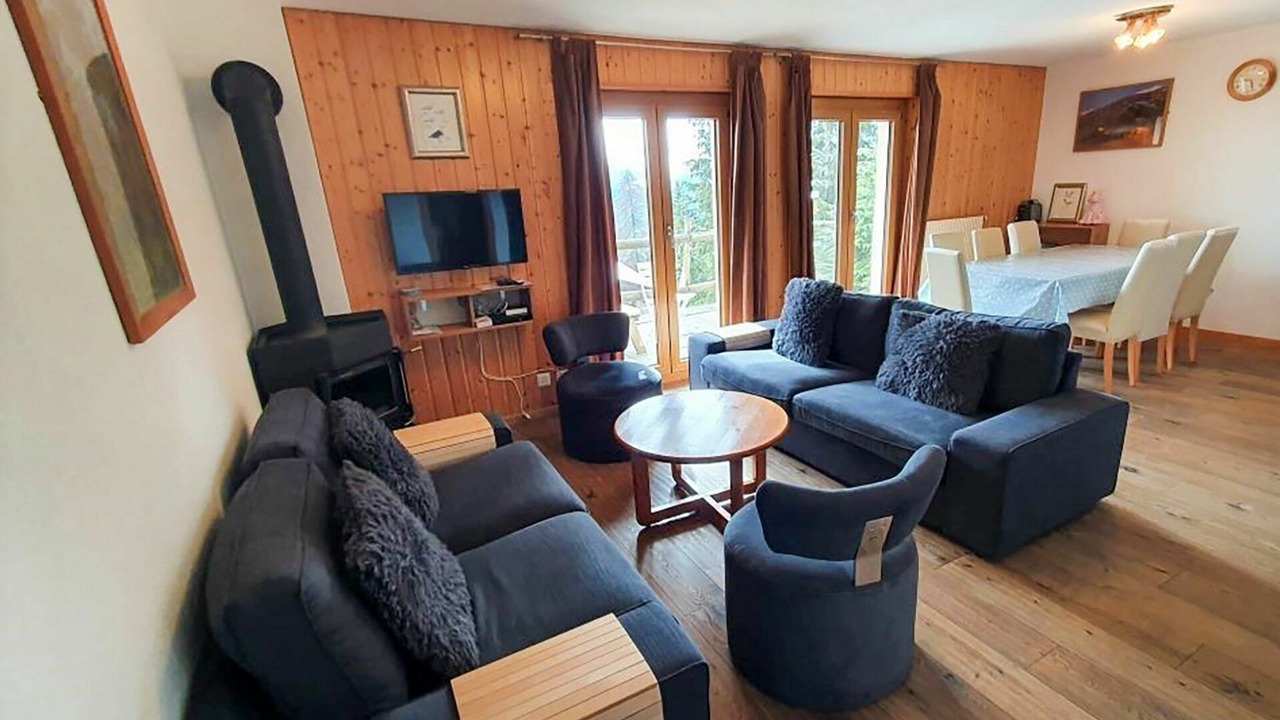 Photo of Bedroom in Vex