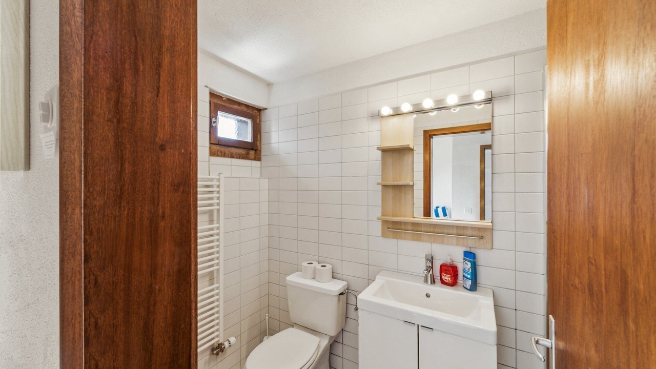 Photo of Bathroom in Aeschi bei Spiez