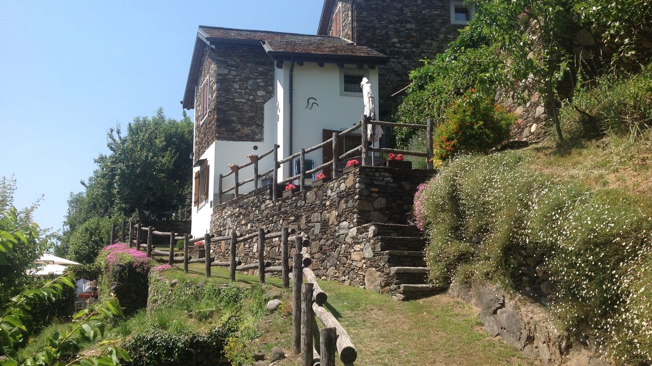 Photo of Outdoor in Comero