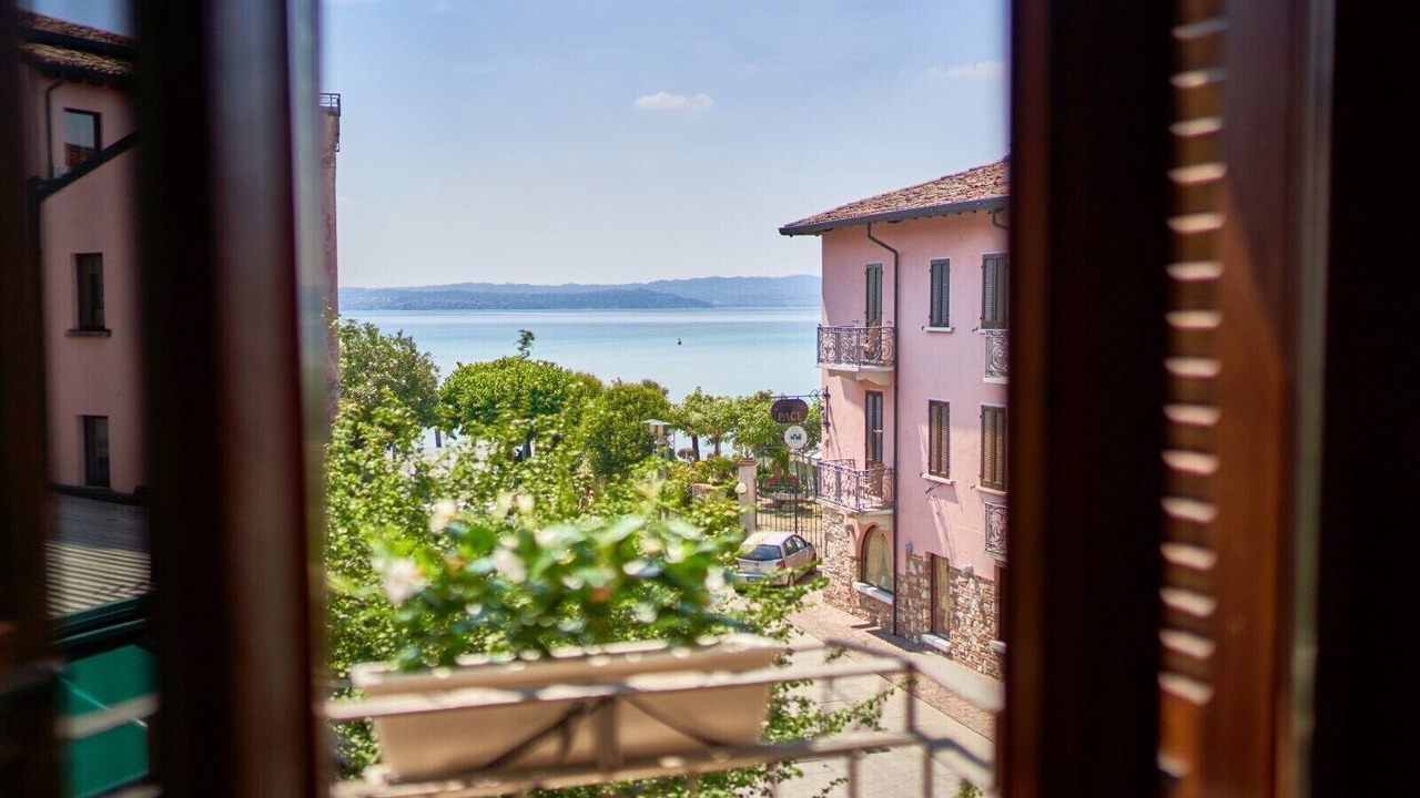 Photo of Others in Sirmione Old Town