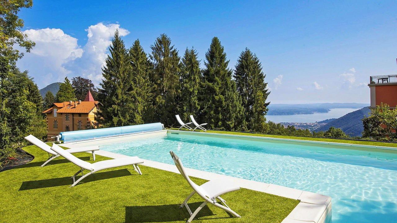 Photo of Outdoor in Comero