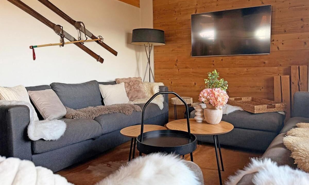 Photo of Livingroom in Vex