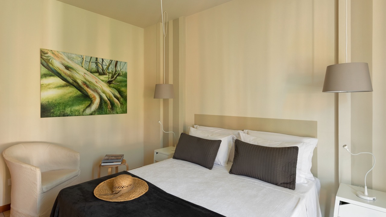 Photo of Bedroom in Roe