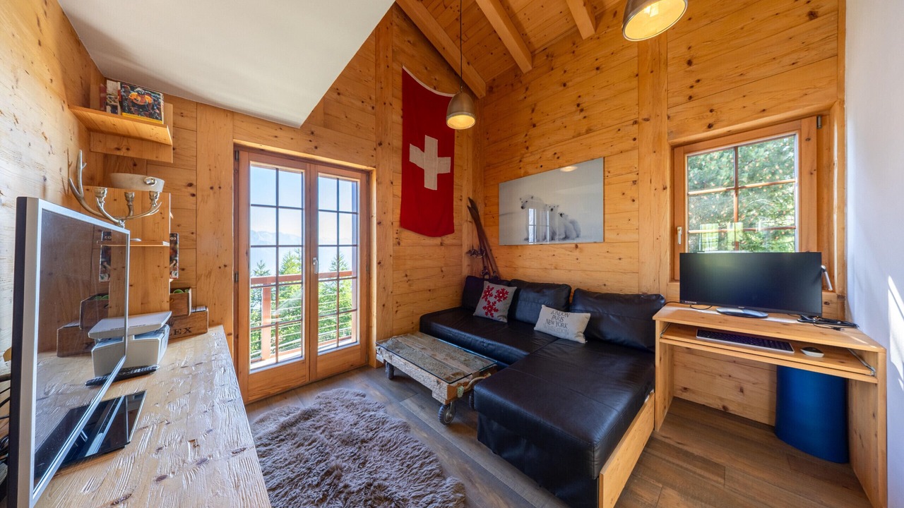 Photo of Livingroom in Saint-Pierre-de-Clages
