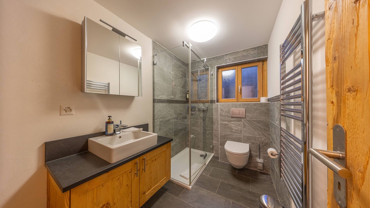 Photo of Bathroom in Saint-Pierre-de-Clages