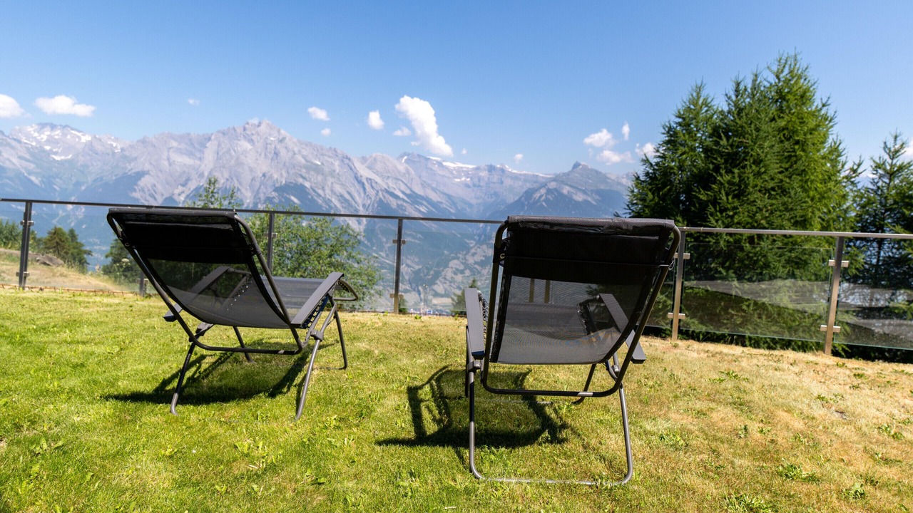 Photo of Outdoor in Saint-Pierre-de-Clages