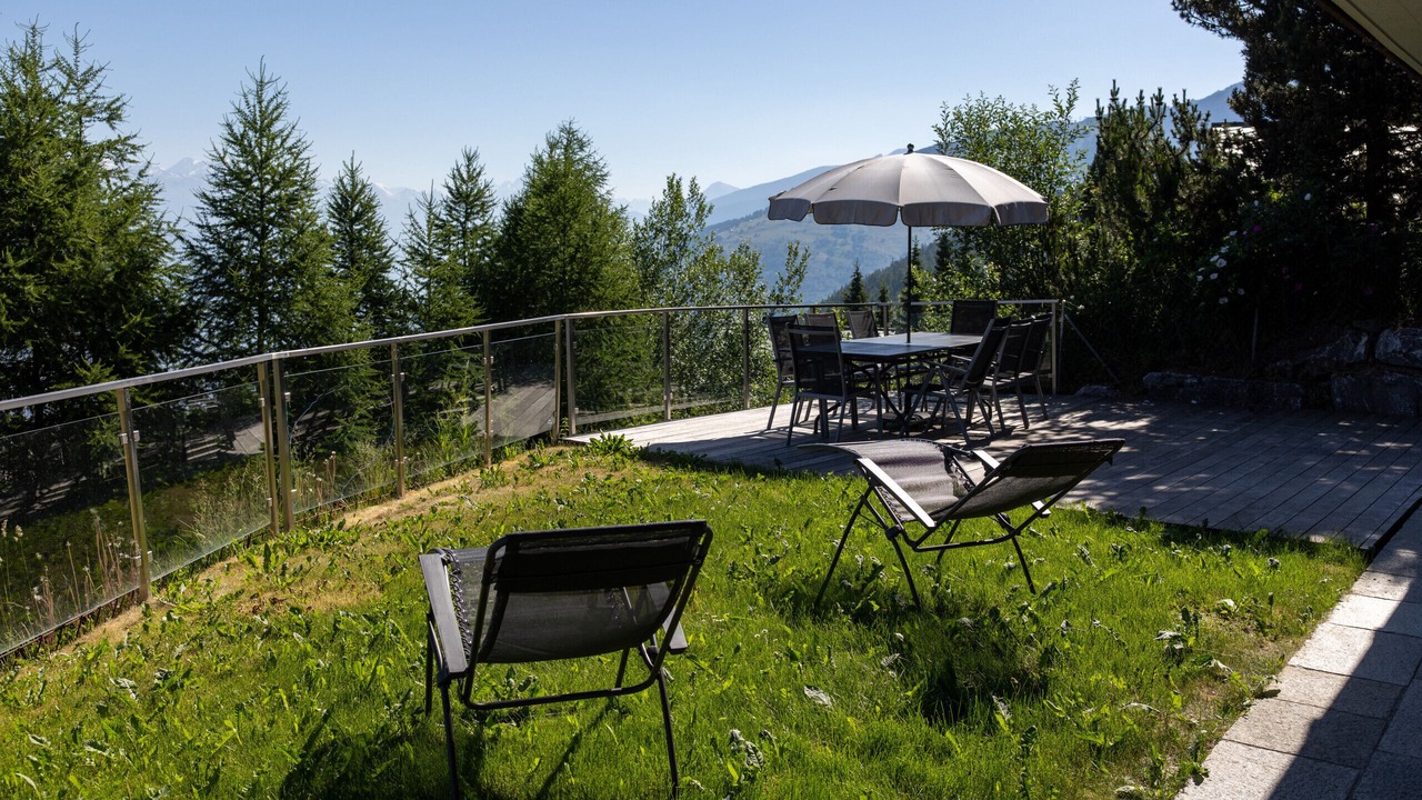 Photo of Outdoor in Saint-Pierre-de-Clages