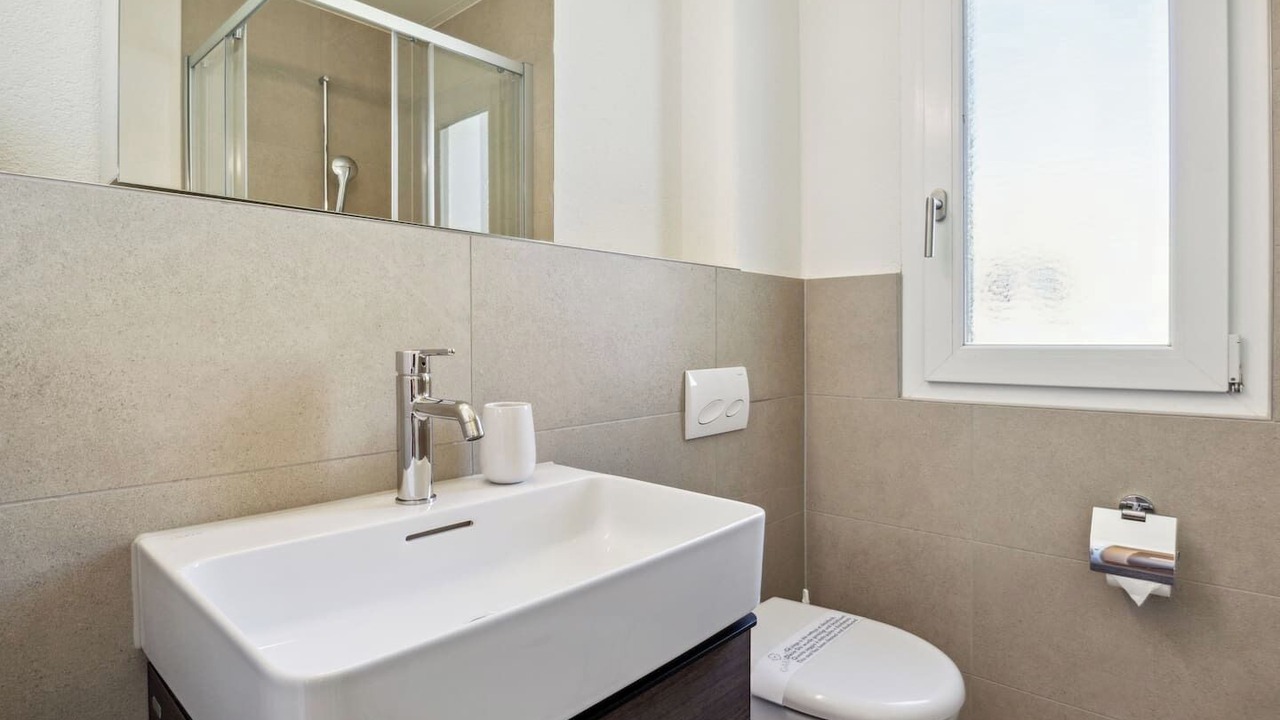 Photo of Bathroom in Oerlikon