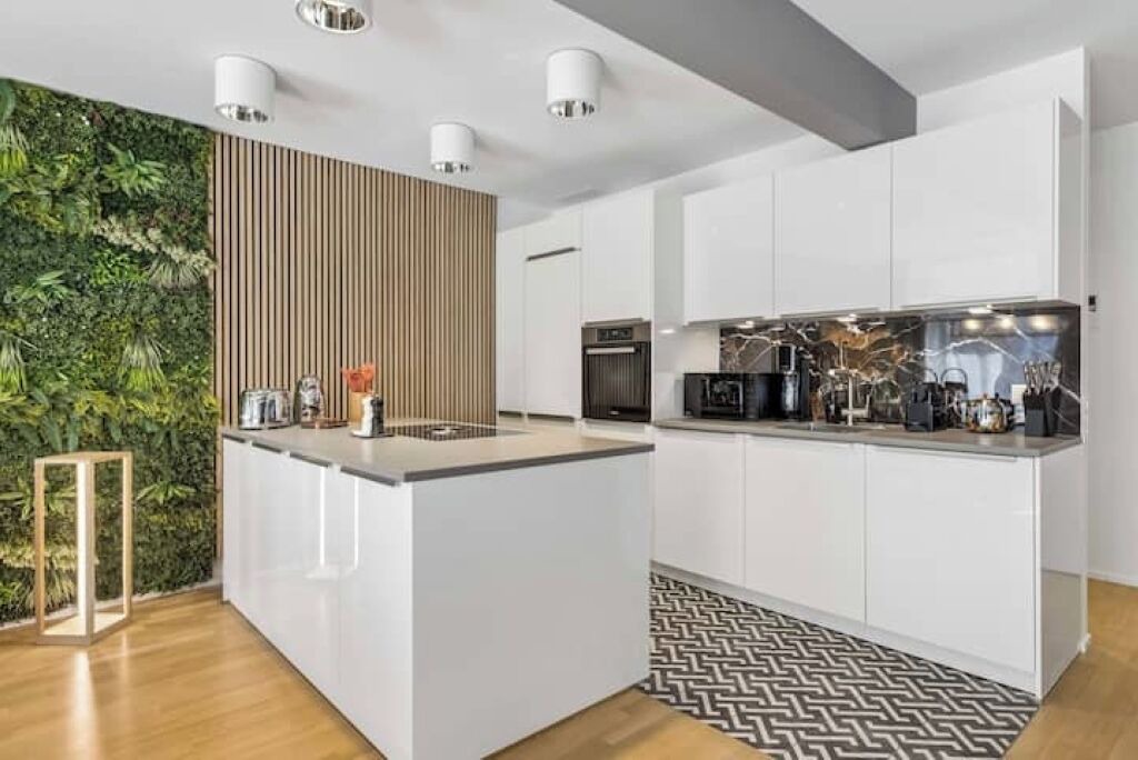 Photo of Kitchen in Center