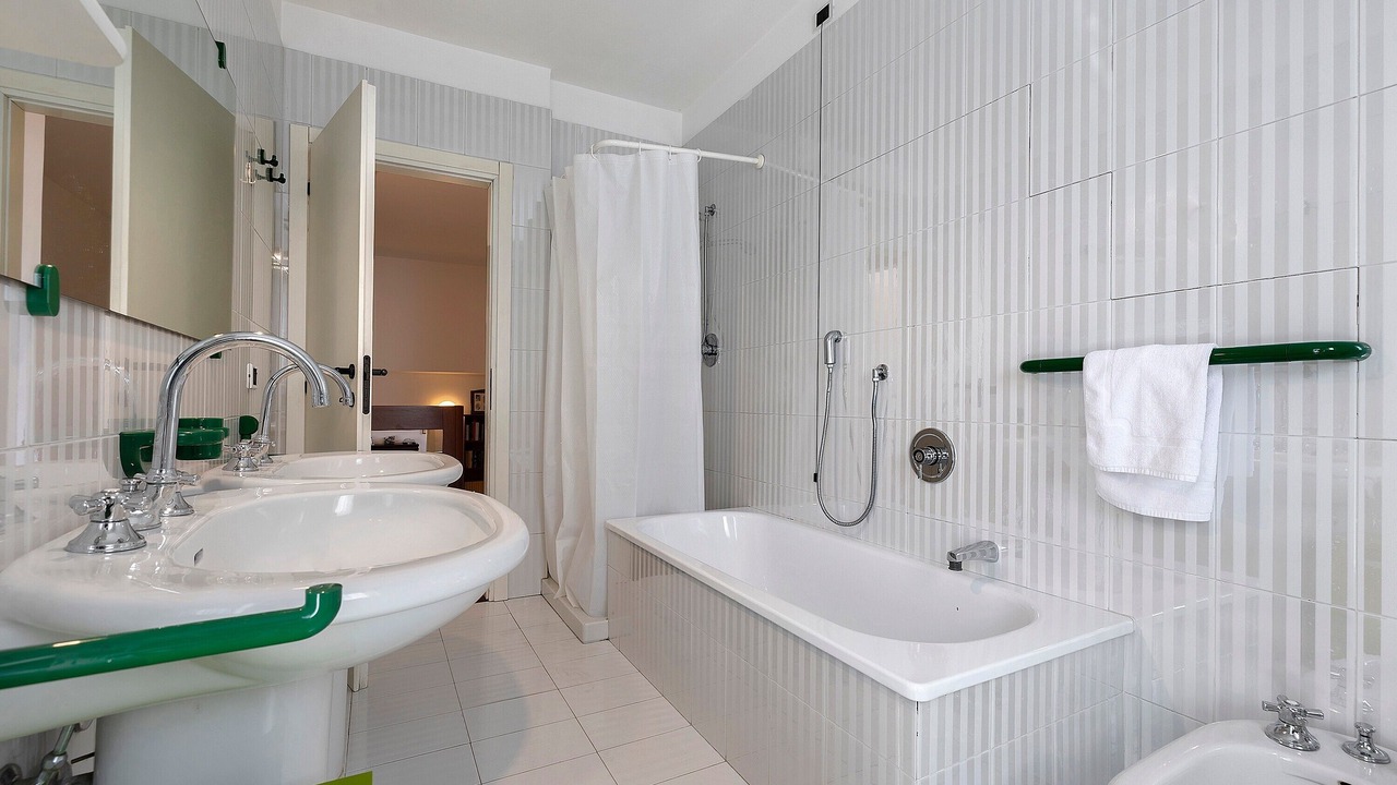 Photo of Bathroom in Arco
