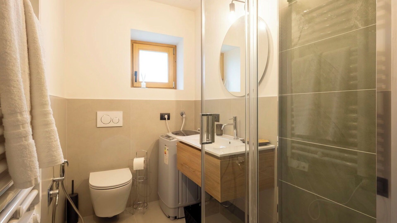 Photo of Bathroom in Civo