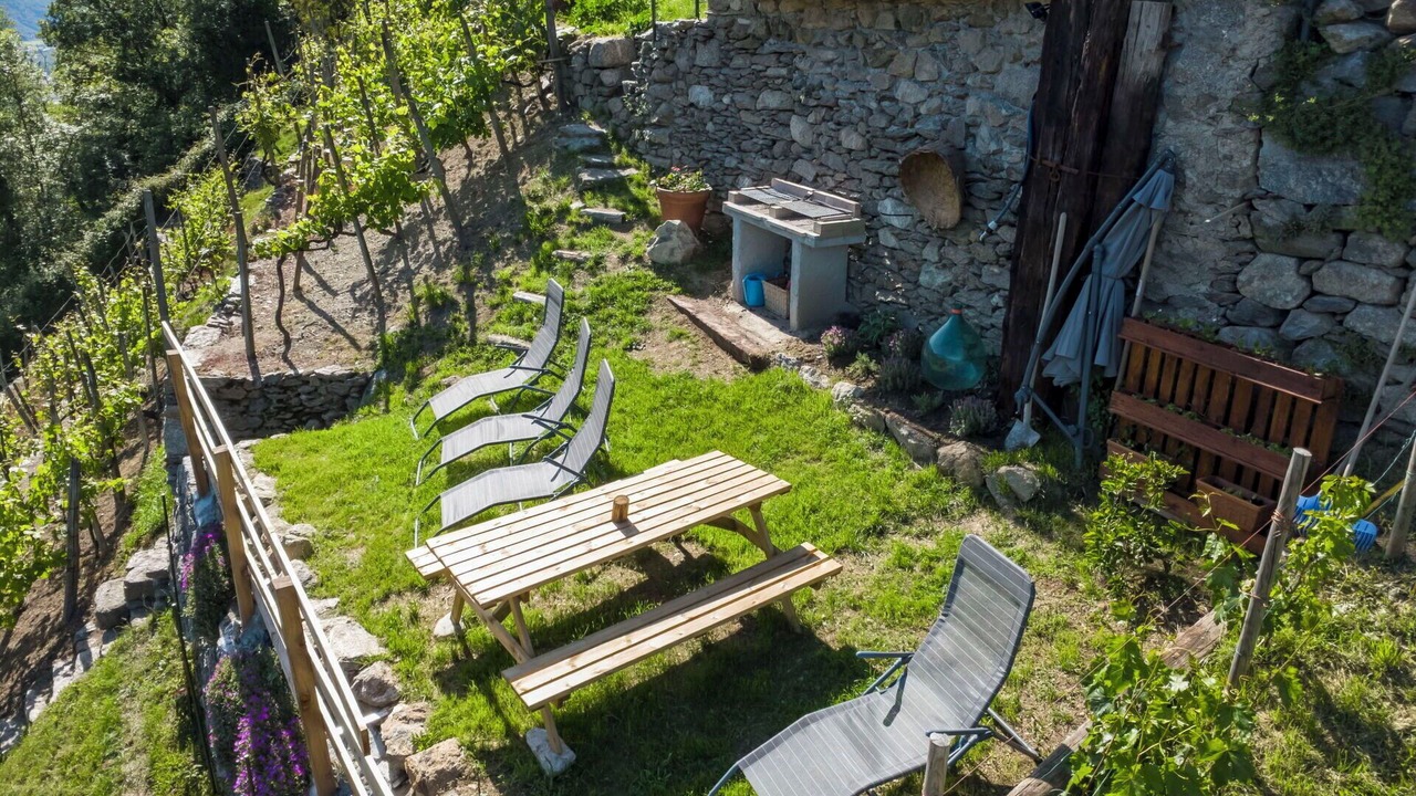 Photo of Outdoor in Civo