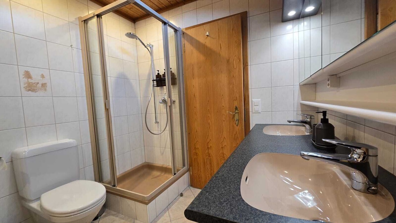 Photo of Bathroom in Frutigen