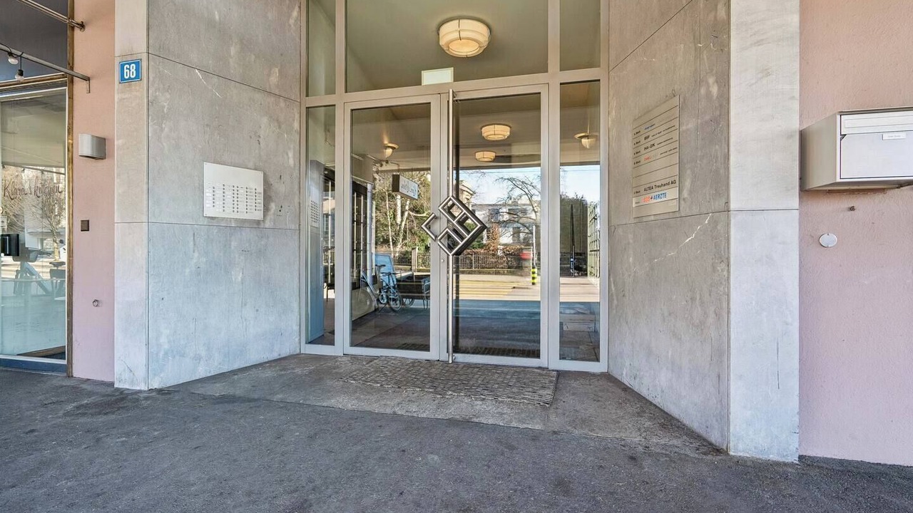 Photo of Outdoor in District 6