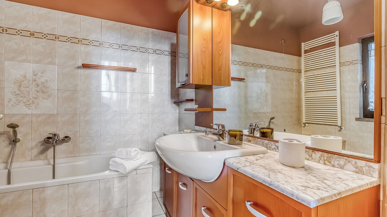 Photo of Bathroom in Angera