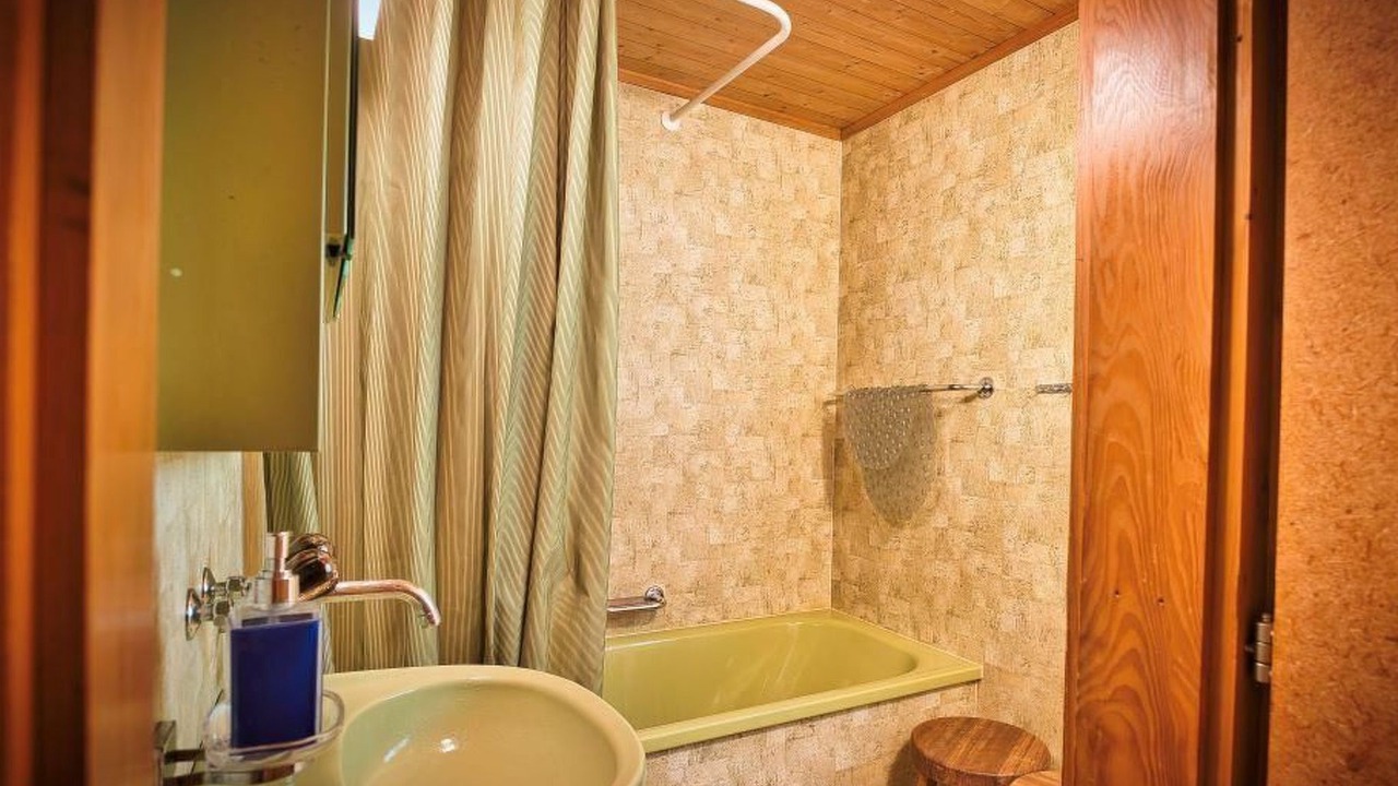 Photo of Bathroom in Thal