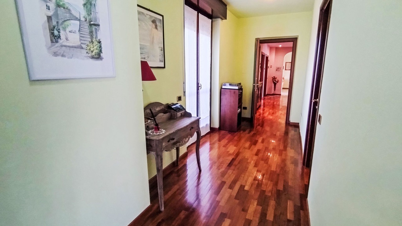 Photo of Bedroom in Caronno Varesino