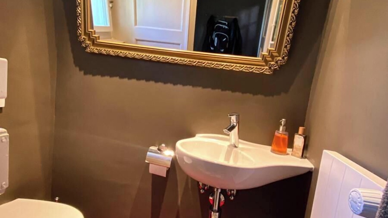 Photo of Bathroom in Huenibach