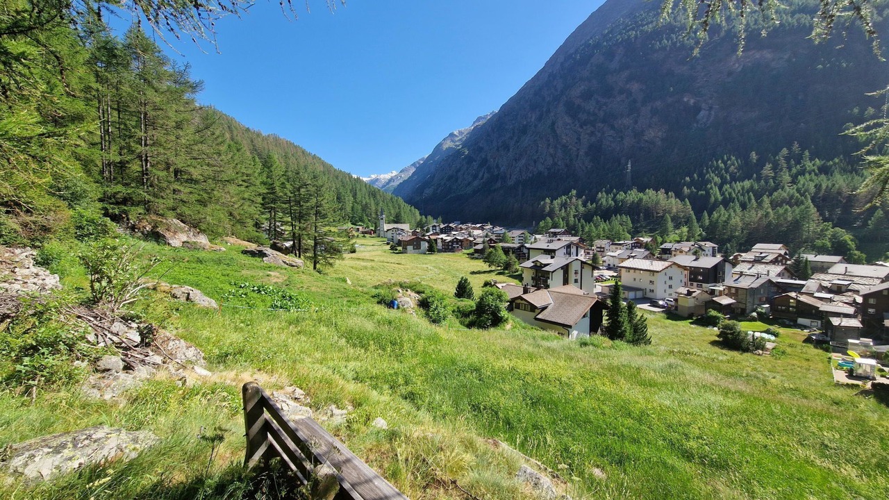 Photo of Others in Saas Almagell