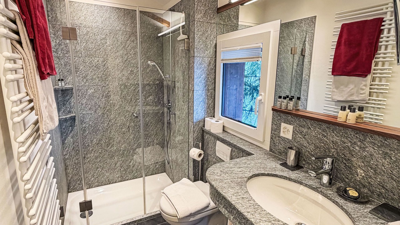 Photo of Bathroom in Arosa