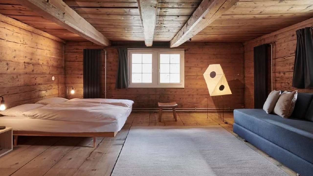 Photo of Bedroom in Elm