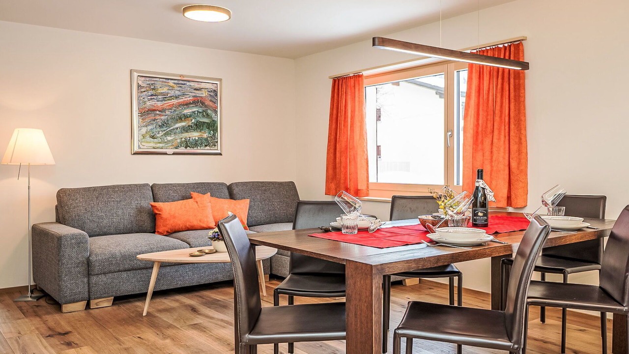 Photo of Others in Samedan
