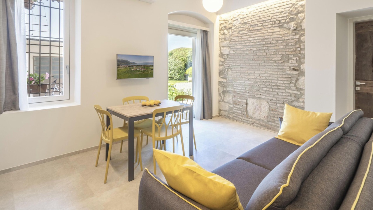 Photo of Livingroom in Portese