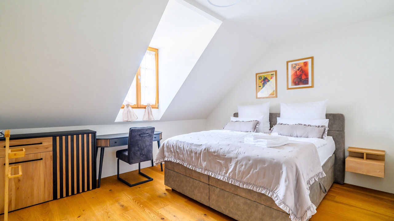 Photo of Bedroom in Basel City Centre