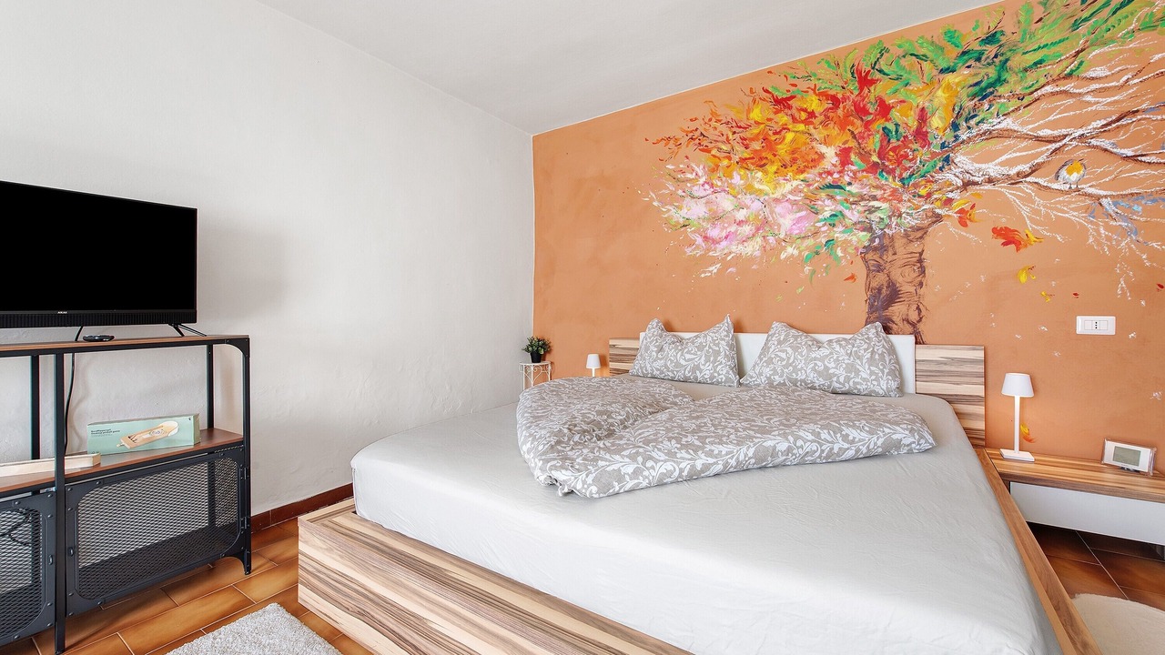 Photo of Bedroom in Arveaco