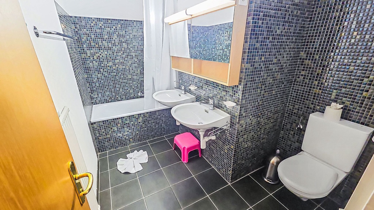 Photo of Bathroom in Laax