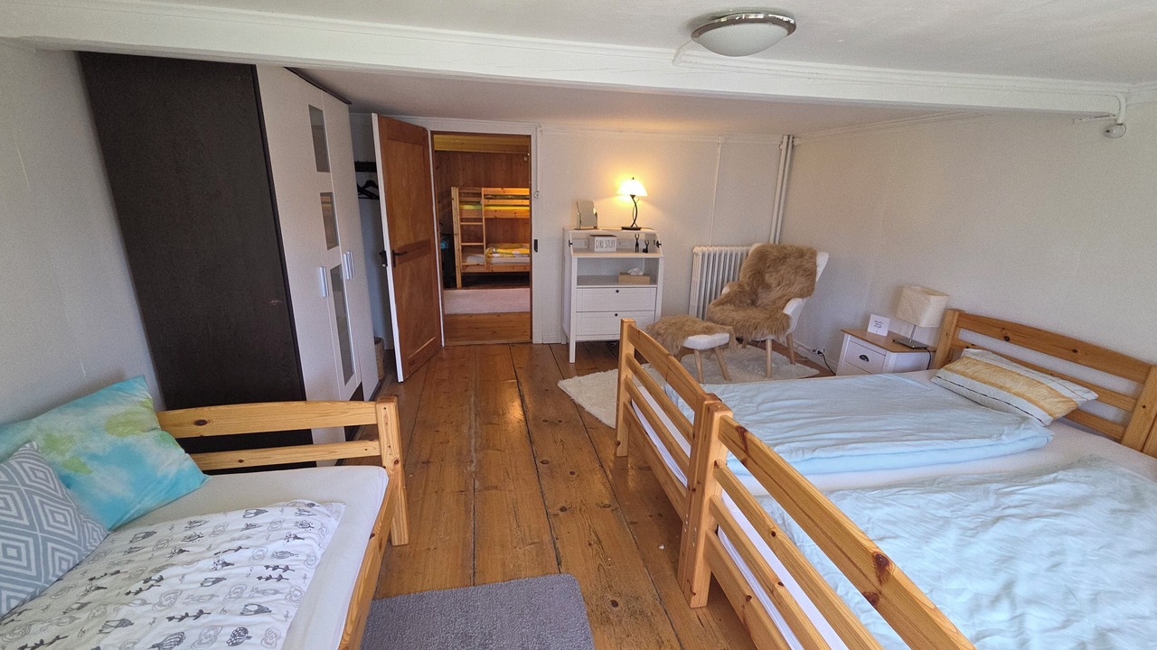 Photo of Bedroom in Amden