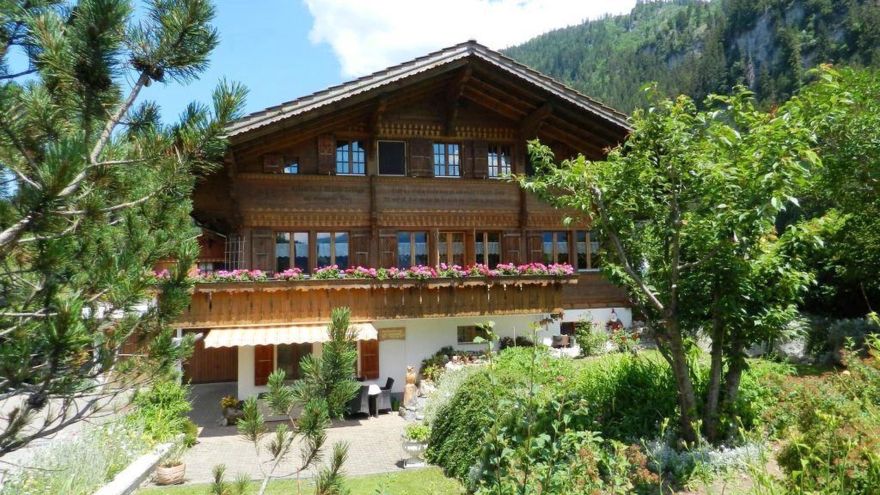 Photo of Others in Zweisimmen