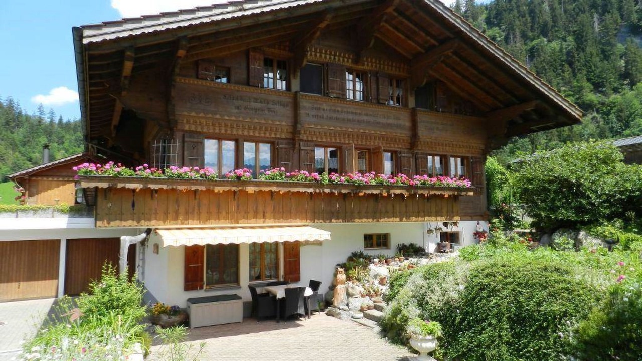 Photo of Others in Zweisimmen