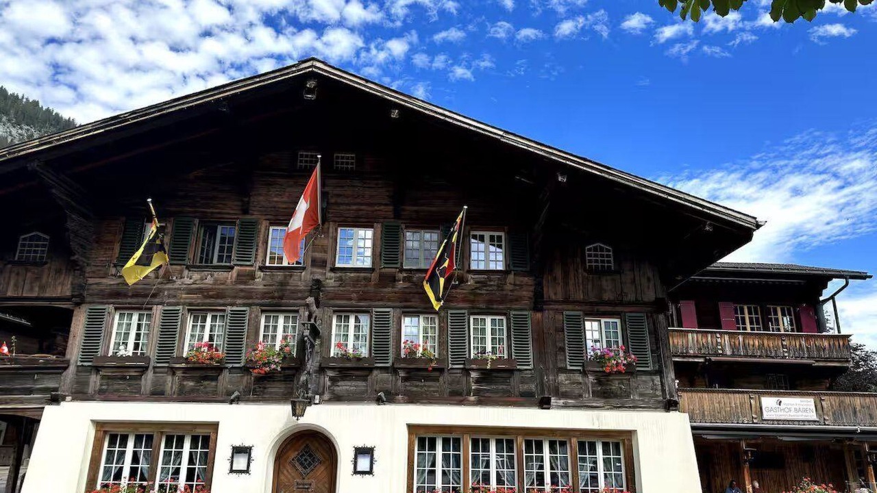 Photo of Others in Zweisimmen