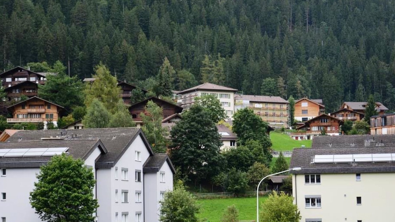 Photo of Others in Zweisimmen
