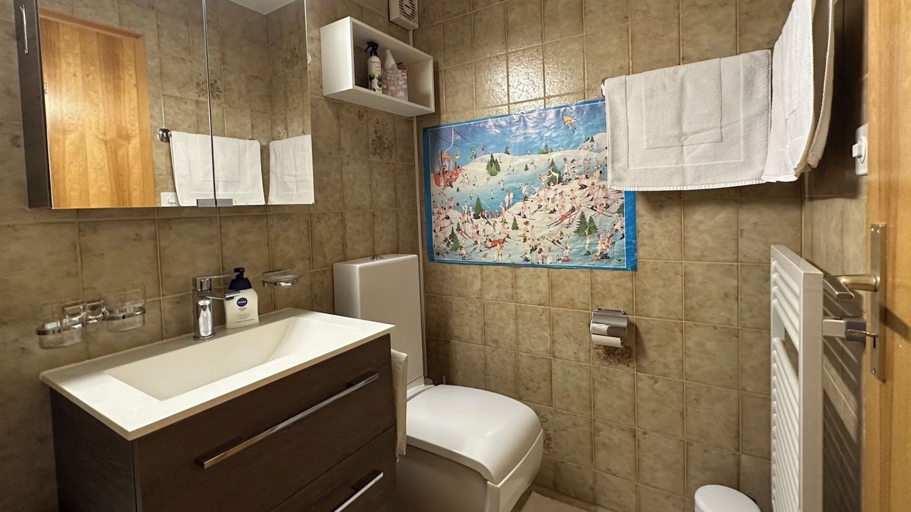 Photo of Bathroom in Flums